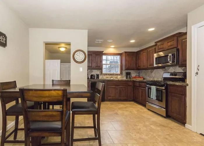 Pet Friendly 4br Near Expo Square Route 66 And Downtown Holiday home *