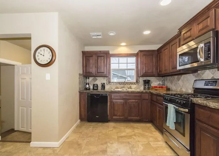 Holiday home Pet Friendly 4br Near Expo Square Route 66 And Downtown Tulsa