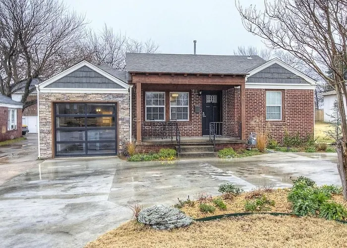 Pet Friendly 4br Near Expo Square Route 66 And Downtown Tulsa